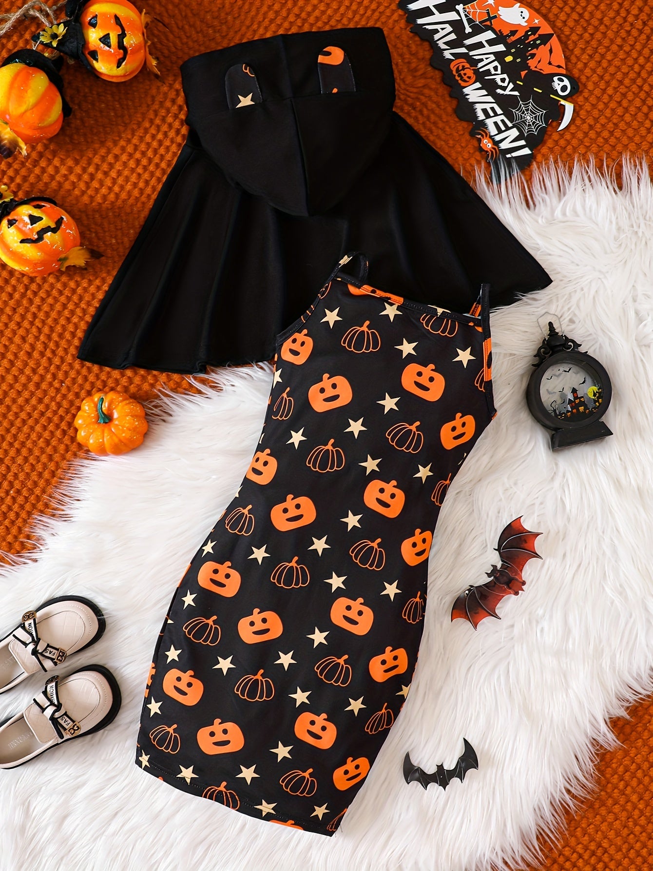 2-teiliges Halloween-Set für Mädchen, kurzer Umhang mit Kapuze und figurbetontes Camisole-Kleid mit Kürbis-Print, Kinderkleidung als Geschenk, Party, Halloween